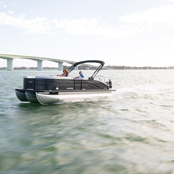 25ft Premium Tritoon