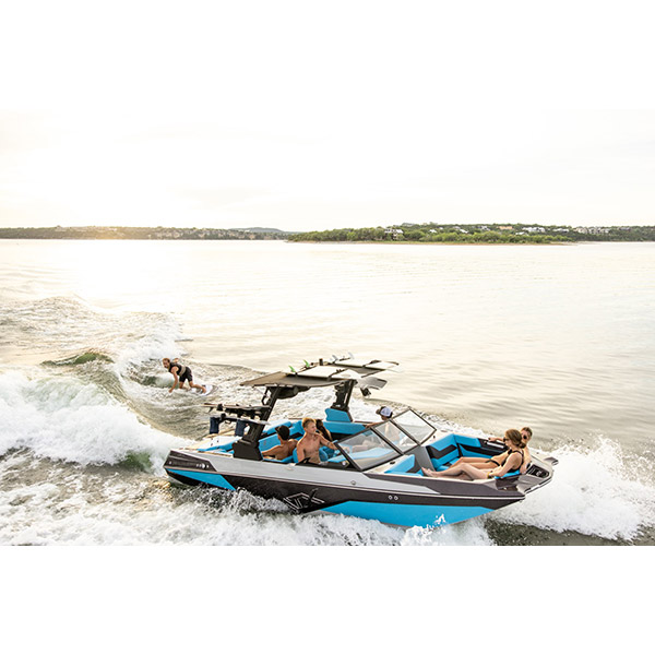 Wake Surf Boat